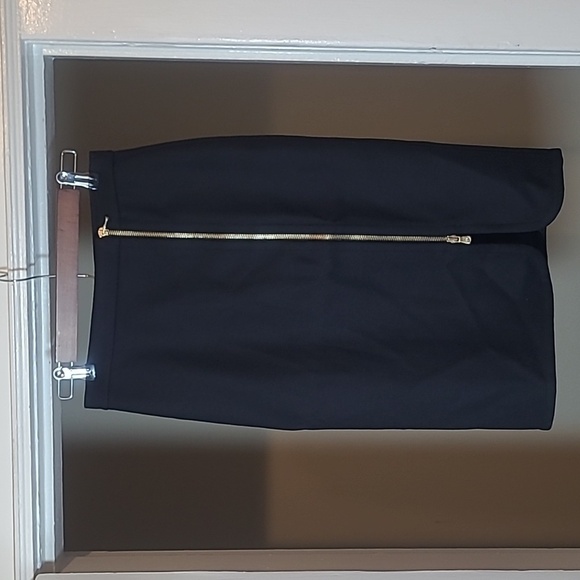 J.Crew Black Wool High-Waist Asymmetrical Zip Midi Skirt Women’s 0 NWT - Picture 5 of 15